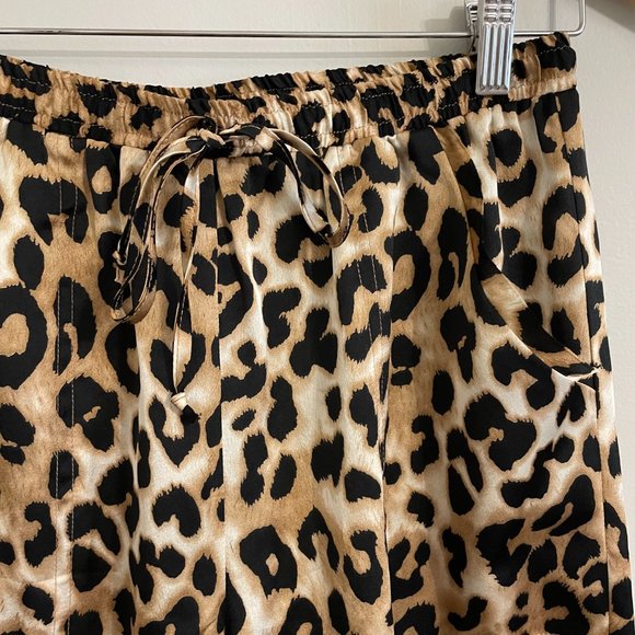 Leopard Cheetah Print Joggers - Picture 2 of 2